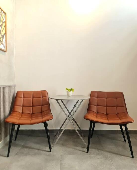 New Backlane Elegance 5pax Near Jonker 800m Rumah percutian